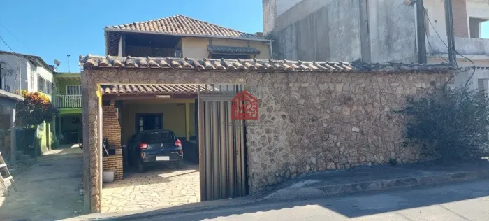 Casa à Venda no Parque Aeroporto, Macaé, 4 Quartos, 160m²