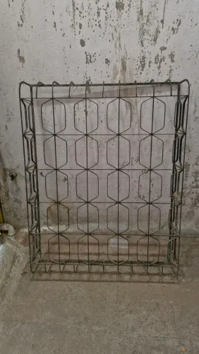 Grade de ferro para janela