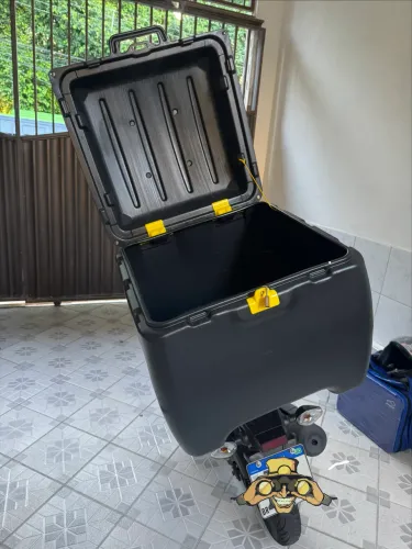 Baú 160L