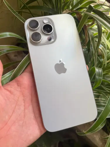 iPhone 16 pro Max todo original