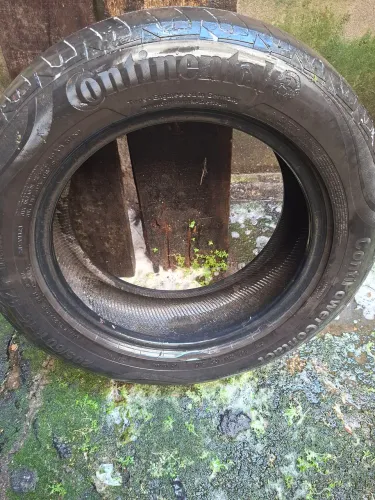 Pneus continental 205/60 R16
