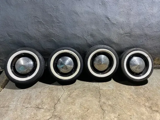 Rodas originais + chapéu chinês Opala