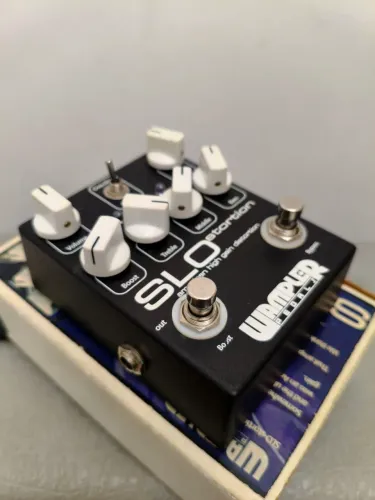 Pedal Wampler Slostortion
