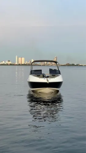 Lancha Focker 240 - 2006