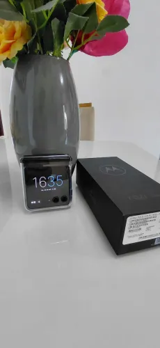 Motorola Rarz 40 ULTRA 256 5G