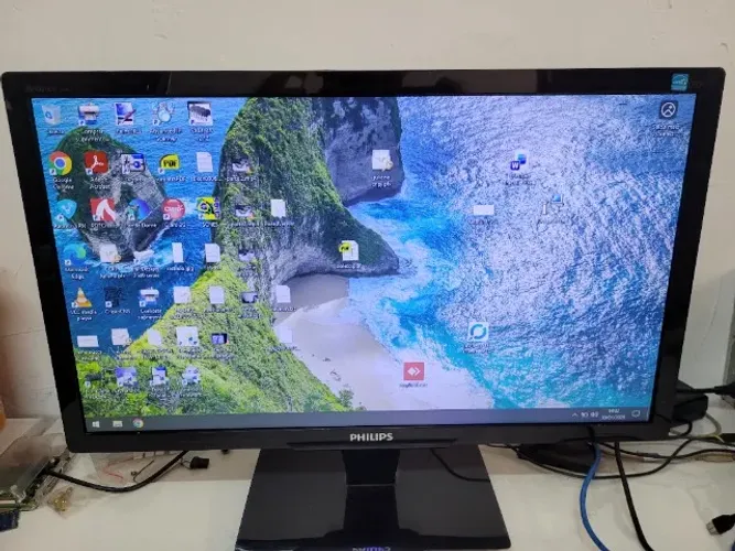 monitor 24 polegadas philips bivolt