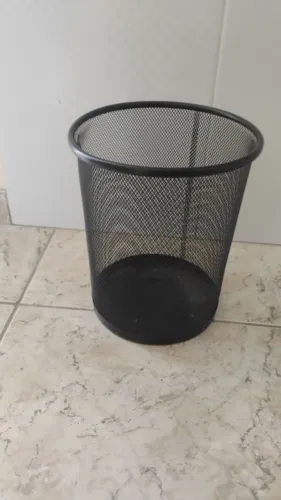 Lixeiro para escritório 