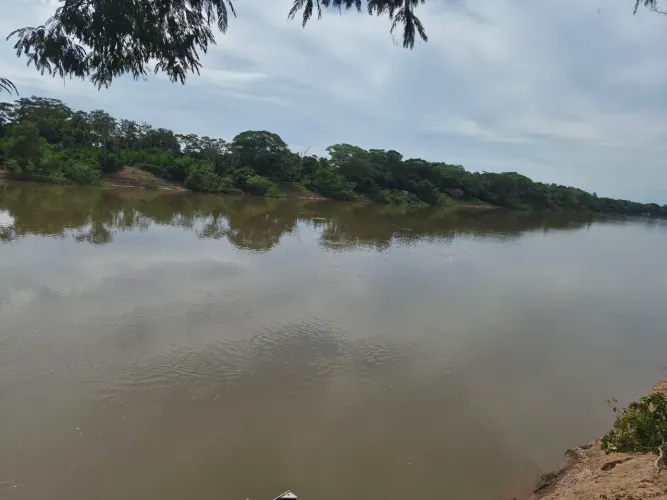 Vendo chacarra com Pesqueiro 