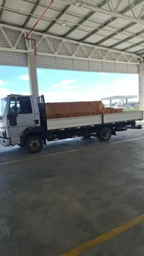 Faço fretes pra todo Brasil