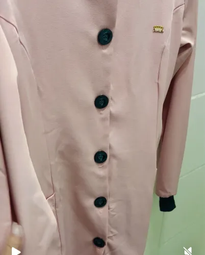 Jaleco rosa Dra cherie tamanho M