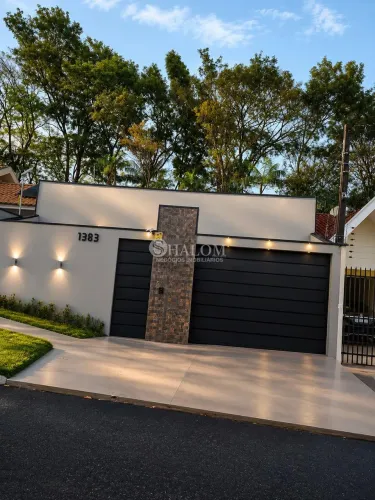 Casa à venda em Maringá, Jardim Guaporé, com 3 quartos, com 130 m²