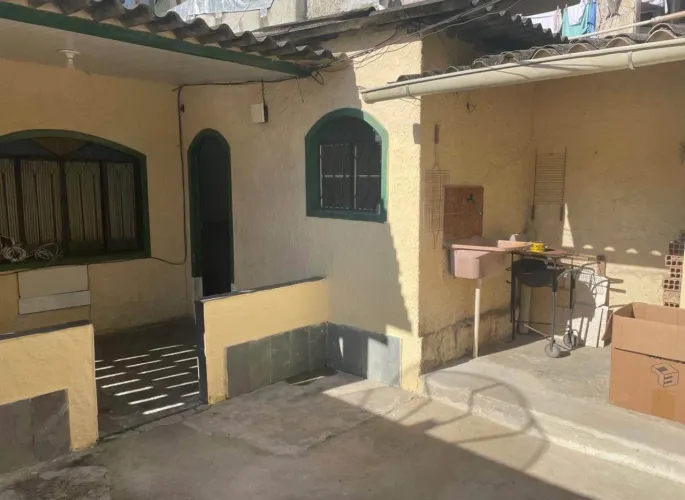 LV Vendo casa em Narareth