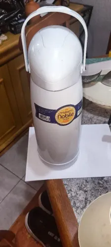 Garrafa térmica Nova