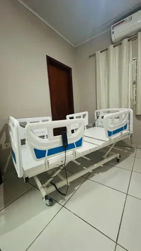 Cama Hospitalar Motorizada 8 movimentos
