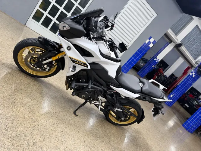 Yamaha MT-09 Tracer 900 GT 2025