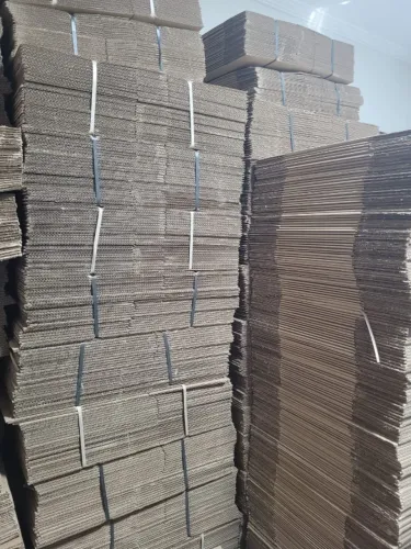 Caixa de Papelão Reforçada 35x25x25 Onda C - Ideal p/ Kits, Calçados, Estoque e Mudança