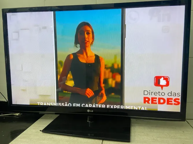 Tv LG plasma 50 polegadas 
