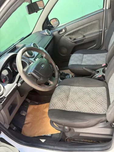 Ford Fiesta S 1.0 8V Flex 5P 2014