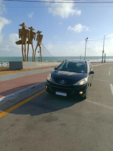 Peugeot 207 SW XR Sport 1.4 Flex 8V 5P 2010