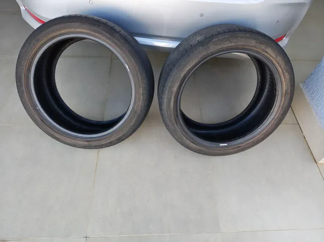 Vendo 02 Pneus Dunlop Sport Maxx 225/45R17