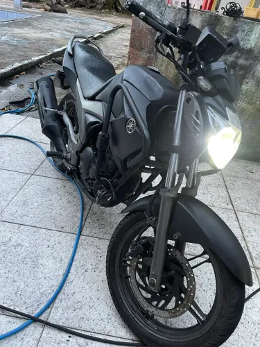 Fazer ys250 2014/15 ( parcelo no cartão em até 21 X )