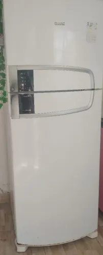 Vendo Geladeira para retirar peças