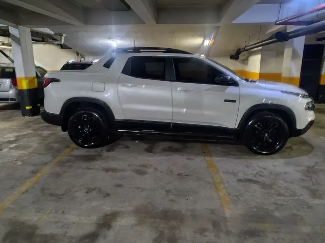 Fiat Toro Ultra 1.3 16V 4X2 TB Flex Aut. 2025