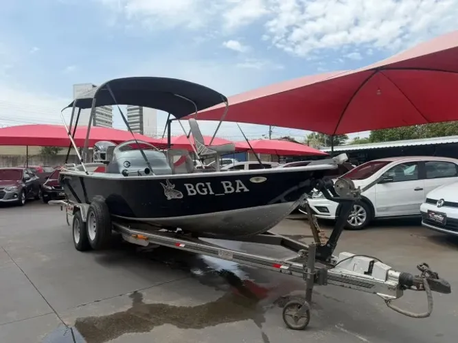 LANCHA AMAZONAS SUPER SLX- 19 PÉS