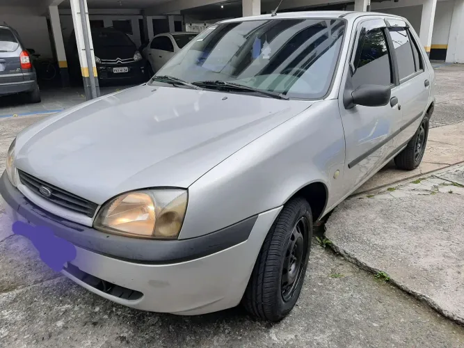 Ford Fiesta GL Class 1.0i 5P 2001