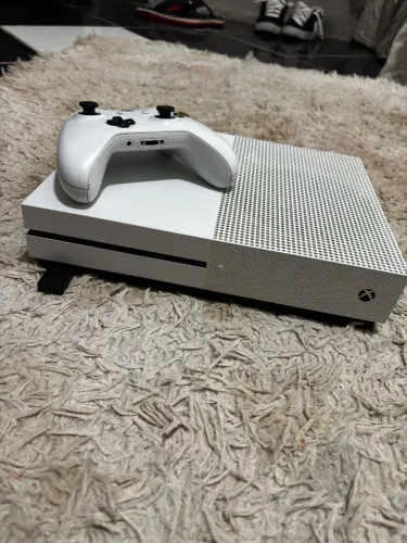 Xbox One S 500gb