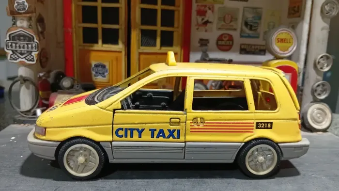 Miniatura Sunndyde CityTaxi Escala 1/24 No Estado!!