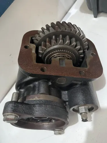 TOMADA DE FORÇA TER BRASIL T6070