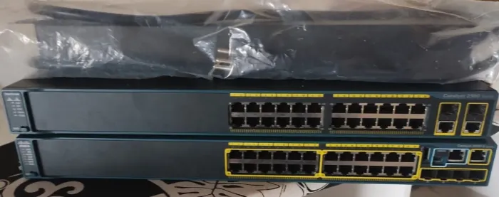 Switch Cisco 2960-S