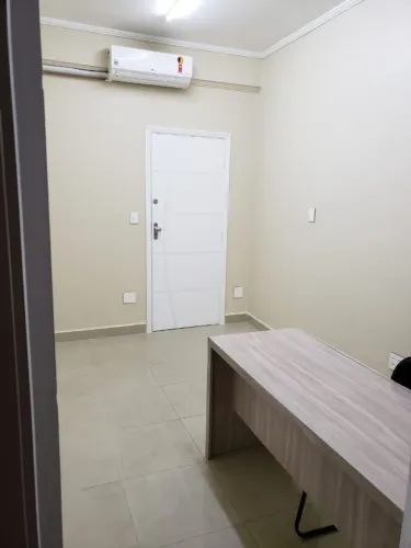 Sala 20m2 em Conjunto Comercial - Aparecida - Santos