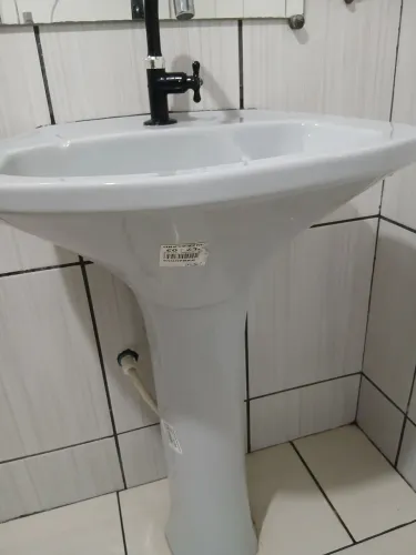 Pia pra banheiro