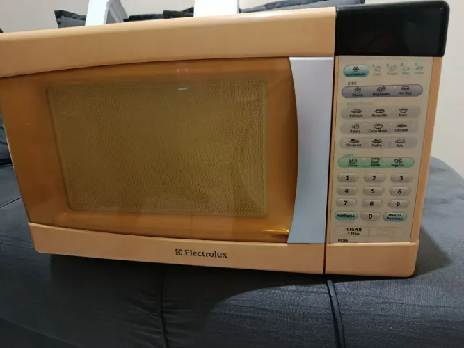 Microondas seminovo
