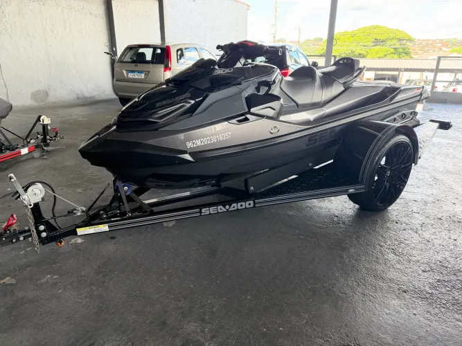 Jet Sky Sea Doo RXT-X 300 RS