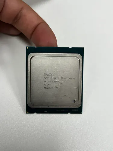 Processador XEON 2630v2 3.10Ghz Turbo 6 núcleos 12 Threads