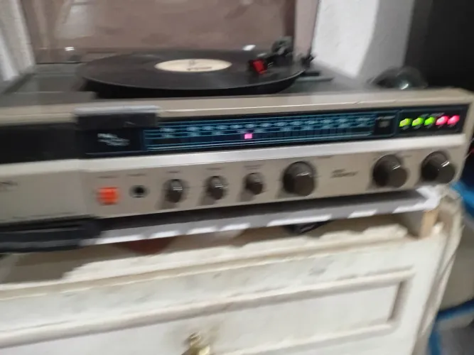 Radiola e radio philco