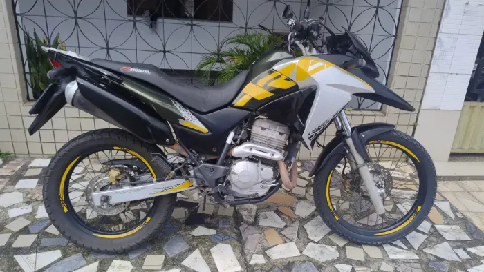 Xre 300