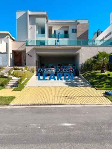 CASA EM CONDOMÍNIO - ALPHAVILLE BURLE MARX - SP