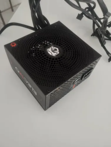 Fonte Electro V2 Black Vulcan 550W 80 Plus Bronze ? praticamente nova!