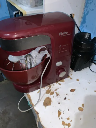 Batedeira Philco Vinho Usada