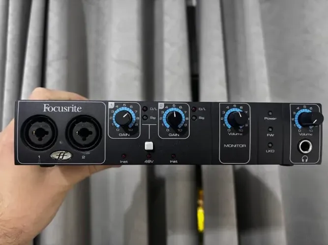 Interface Focusrite Saffire Pro 14