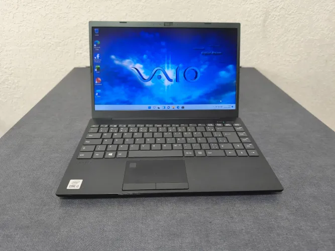 Notebook Sony vaio i3. 10° Geração. 8 GB. SSD 256 GB 