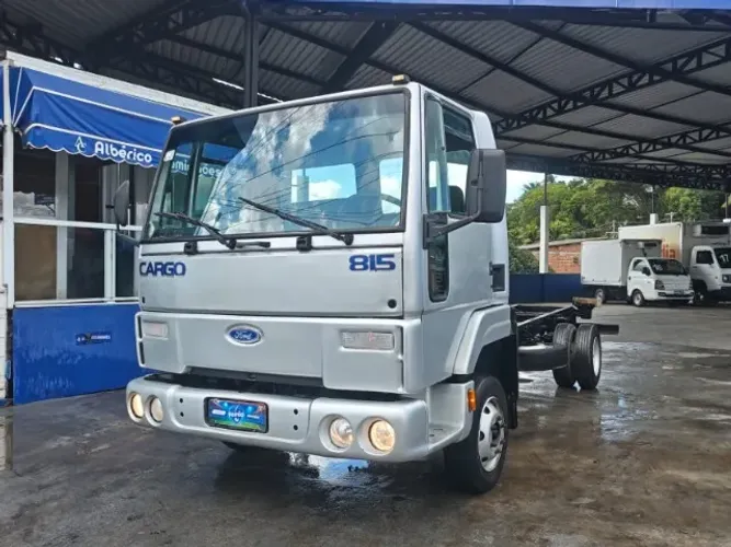 Ford 815 - Ano: 2006 - Chassi (Somos Loja)
