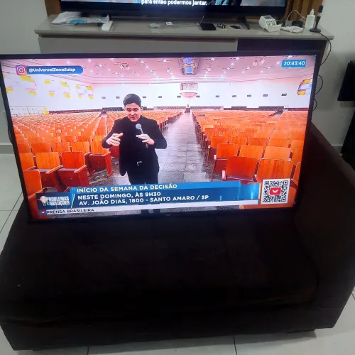 Tv AOC 50" usada