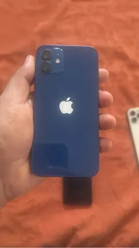 iPhone 12 com 128 GB