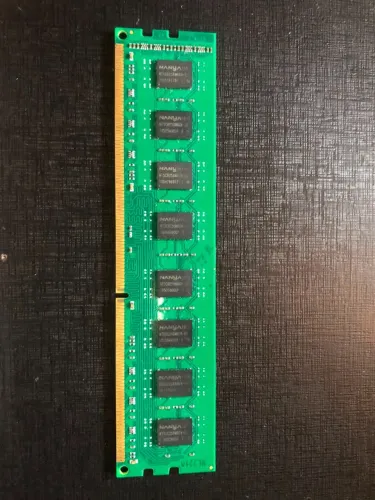 Memória RAM 4GB DDR3