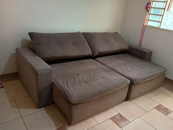 Sofá retrátil